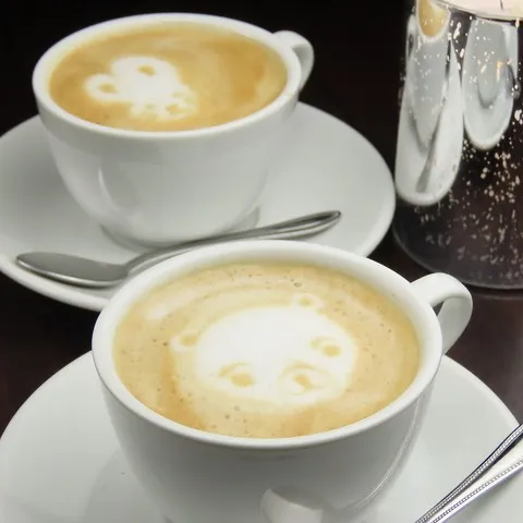 【マスターがラテアートでおもてなし】カプチーノ